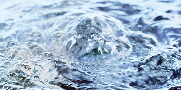 100% pure groundwater "Kirishima Fissure Water"